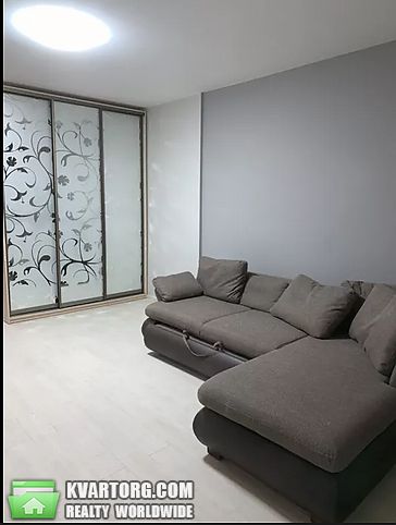 Rent out 1-room apartment. Киев, Французкий квартал — photo 3