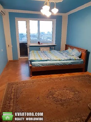 Sell 3-room apartment. Киев,  Мичурина — photo 2