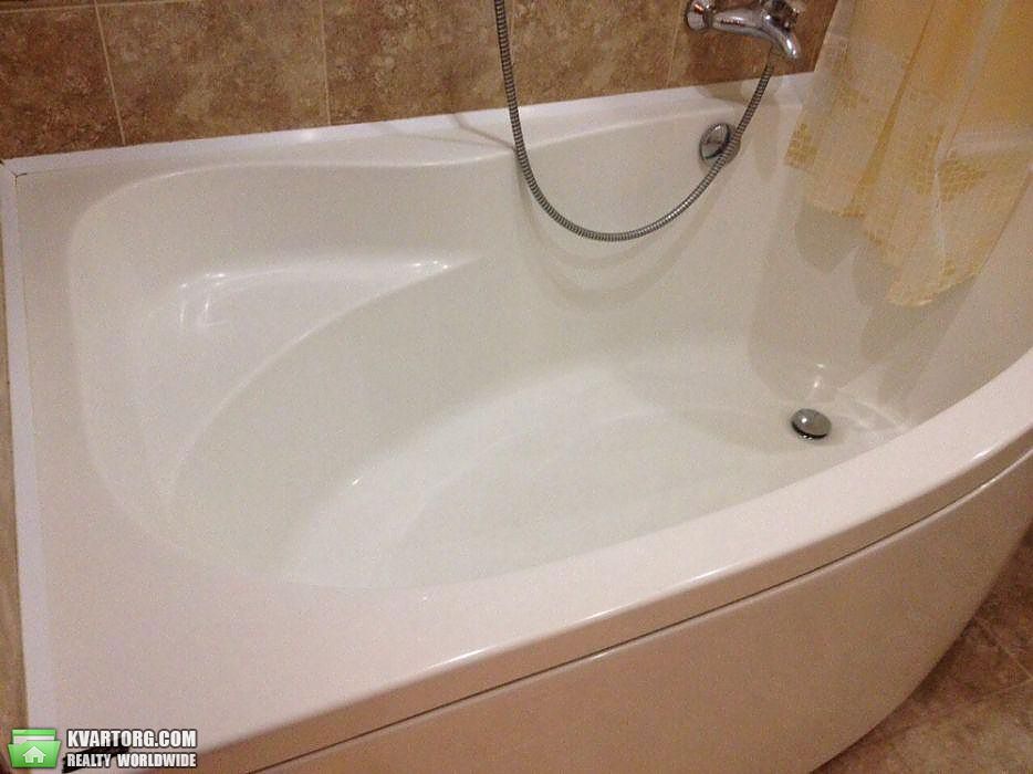 Rent out 3-room apartment. Киев,  Урловская — photo 9