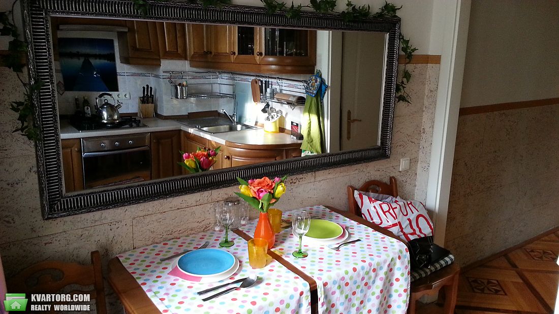 Rent out 3-room apartment. Киев, крещатик — photo 2