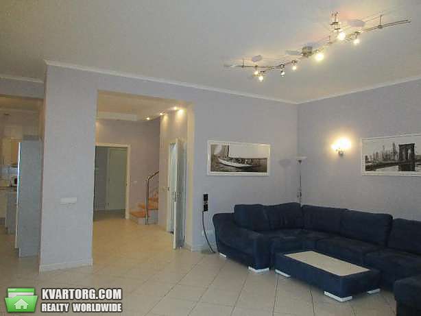 Rent out house. Киев,  Русановские сады — photo 1