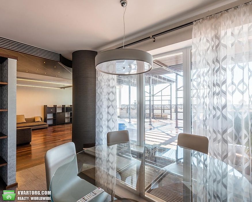 Rent out 4-room apartment. Киев, Лескова — photo 6