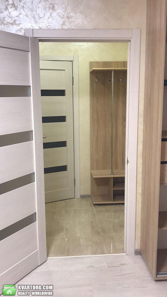 Rent out 1-room apartment. Киев, молодежный — photo 6