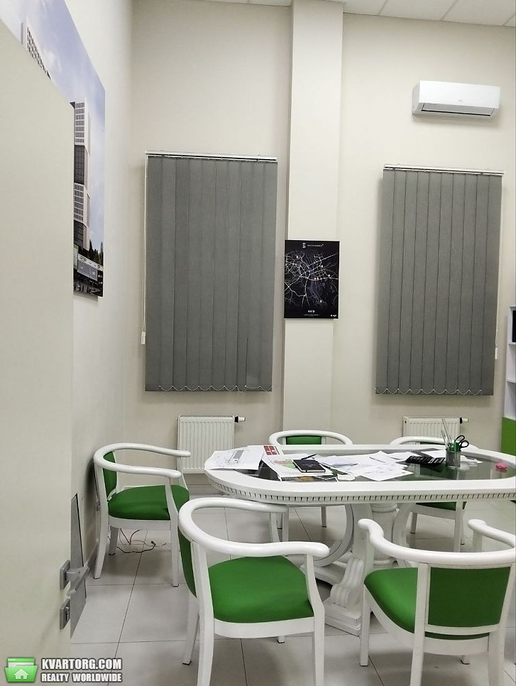 Rent out office. Киев, Бажана — photo 9