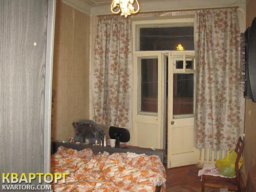 Rent out 2-room apartment. Киев, Мартиросяна ул. — photo 2