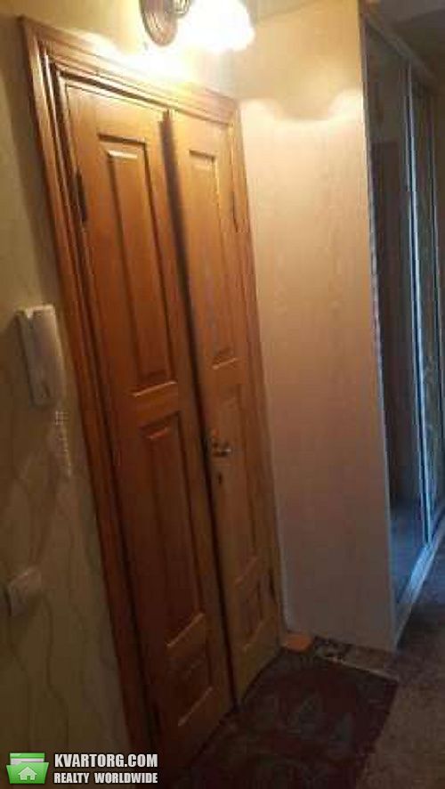 Sell 3-room apartment. Киев,  Шолом-Алейхема — photo 1