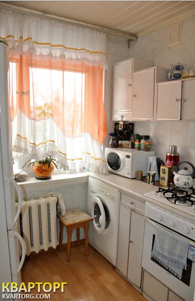 Sell 2-room apartment. Киев,  Шлихтера — photo 3