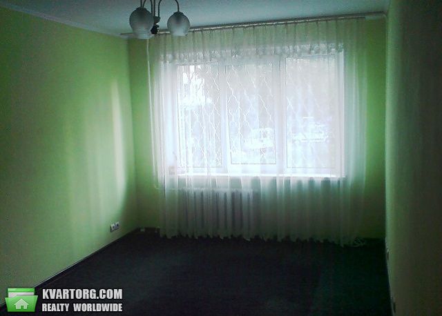 Rent out 2-room apartment. Киев,  Миропольская — photo 2