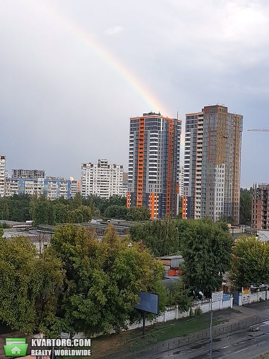 Sell 1-room apartment. Киев,  Бережанская — photo 1