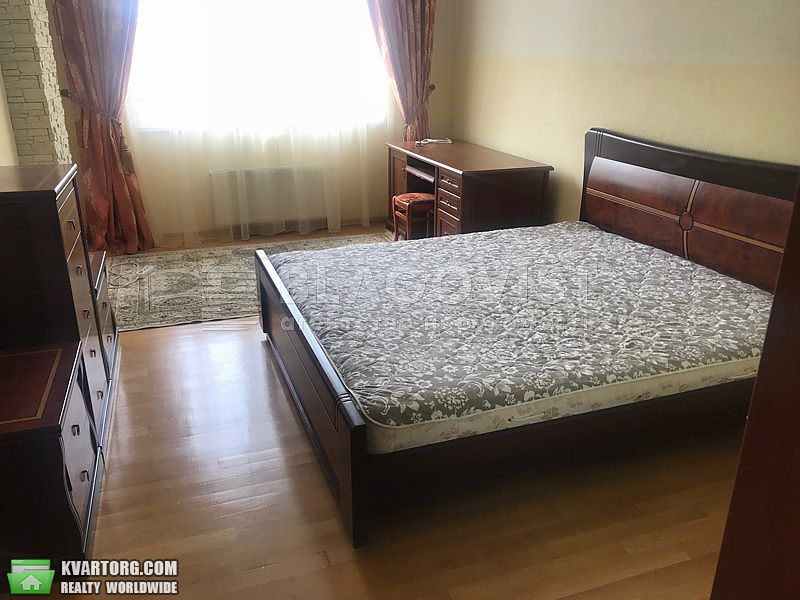 Rent out 2-room apartment. Киев,  Барбюса — photo 7