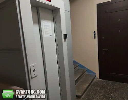 Sell 3-room apartment. Киев,  Первомайского — photo 3