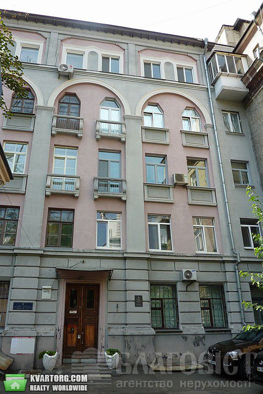 Sell 3-room apartment. Киев,  Дарвина — photo 1