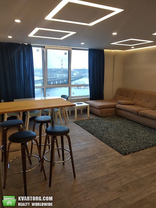 Rent out 3-room apartment. Киев,  Бажана — photo 3