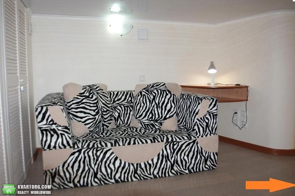 Rent out 2-room apartment. Киев,  Михайловский пер — photo 6