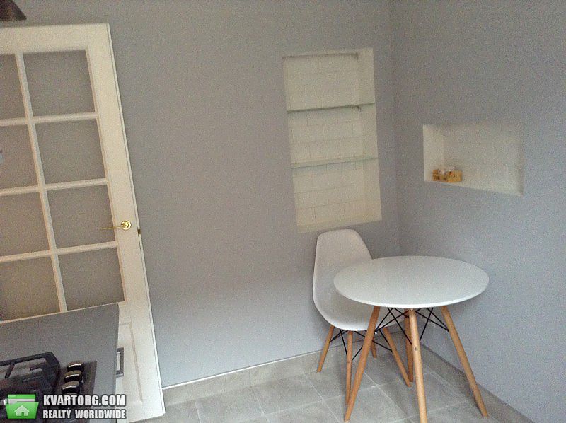Rent out 2-room apartment. Киев,  Пирогова — photo 6