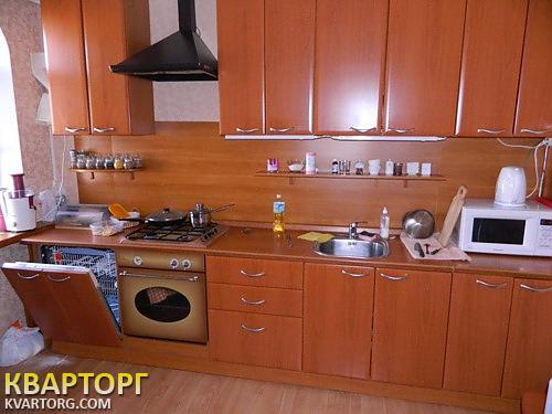 Rent out 2-room apartment. Киев,  Кадетский Гай — photo 1