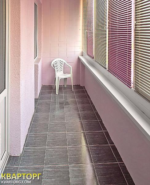 Rent out 2-room apartment. Киев, Суворова — photo 4
