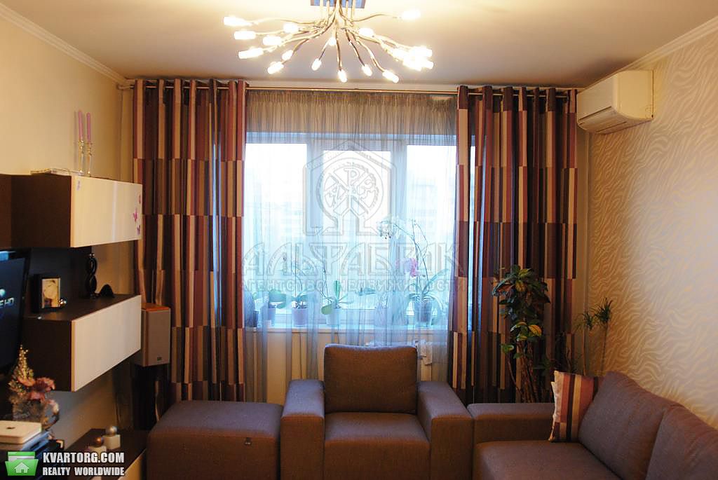 Sell 3-room apartment. Киев,  Армянская — photo 1