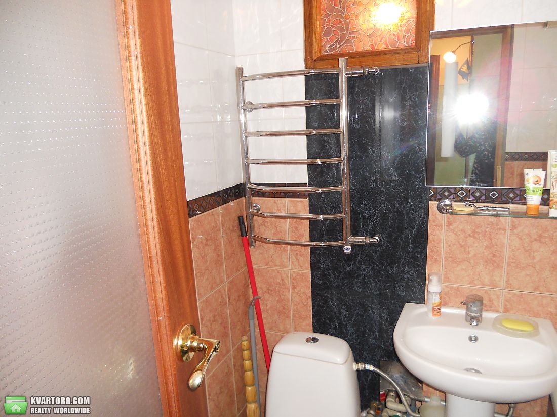 Sell 2-room apartment. Киев,  Курская — photo 3