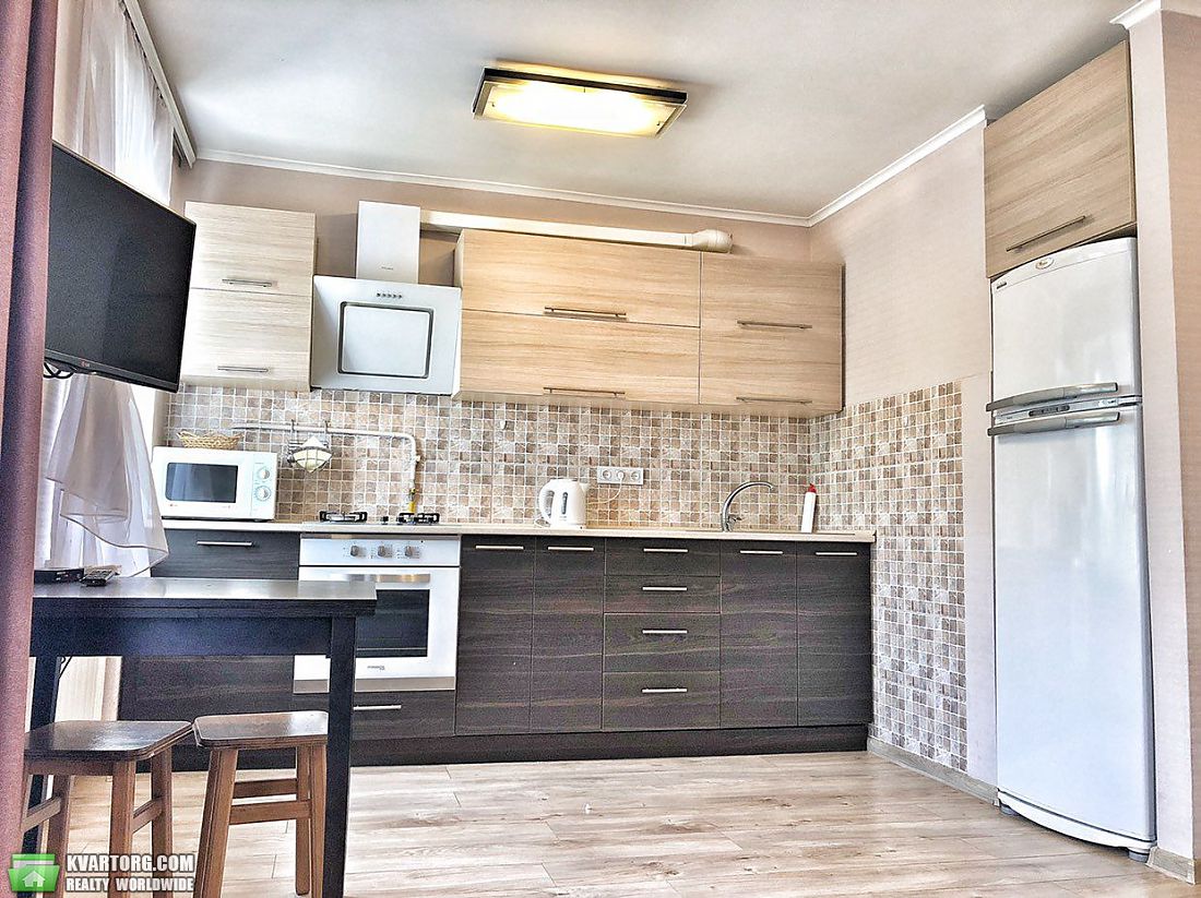 Rent out 2-room apartment. Днепропетровск,  Севастопольская — photo 4