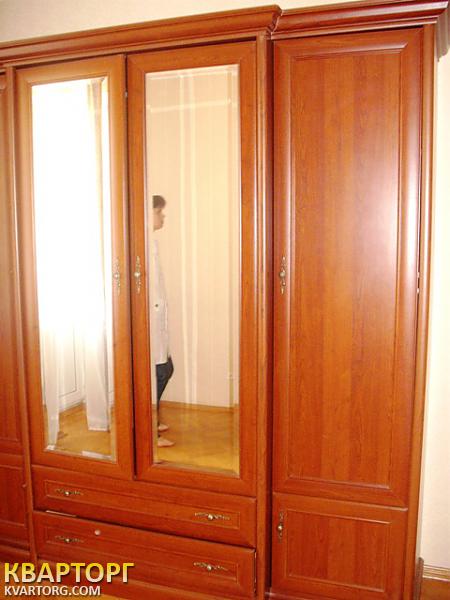 Rent out 2-room apartment. Киев,  Никольско-Слободская — photo 1