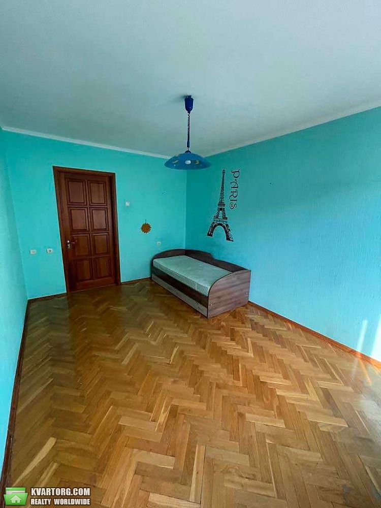 Sell 4-room apartment. Киев,  Старонаводницкая — photo 3
