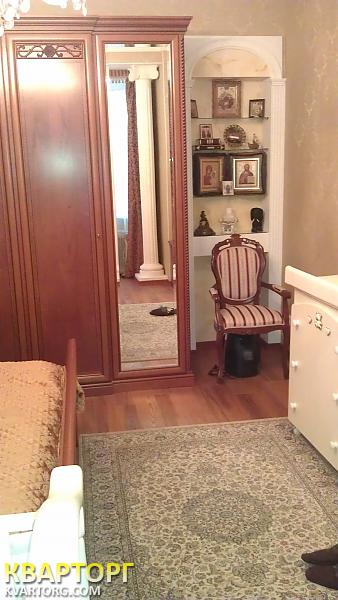 Sell 3-room apartment. Киев, Шелковичная — photo 5