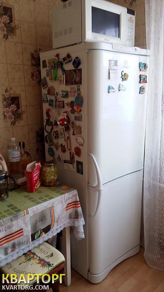 Rent out 2-room apartment. Киев, Кулибина — photo 2