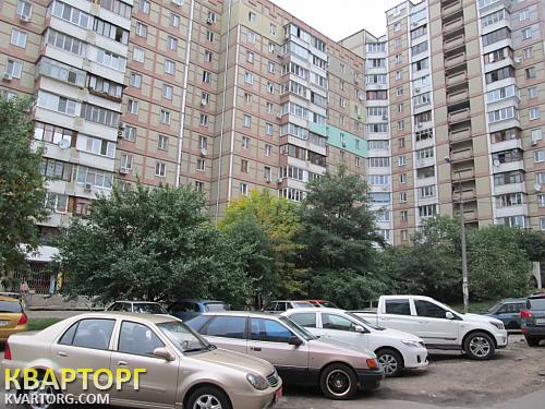 Sell 3-room apartment. Киев,  Уборевича — photo 1