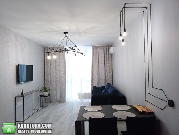Rent out 1-room apartment. Киев,  Предславинская — photo 3