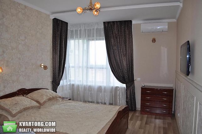 Rent out 3-room apartment. Киев, лобановского — photo 4