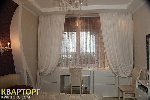 Rent out 2-room apartment. Киев,  Оболонская наб — photo 2