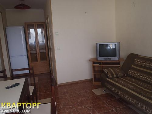 Rent out 1-room apartment. Киев, Эрнста — photo 3