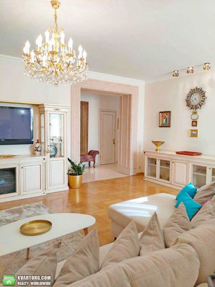 Rent out 3-room apartment. Киев,  Кловский спуск — photo 2