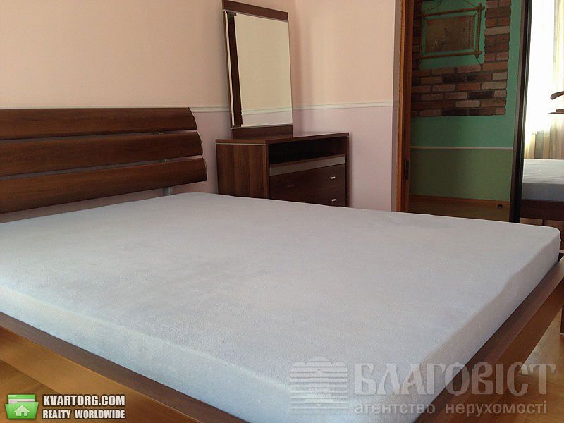 Sell 3-room apartment. Киев,  Рейтарская — photo 6