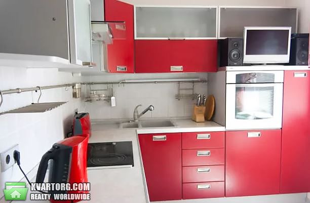 Rent out 4-room apartment. Киев,  Антоновича — photo 3