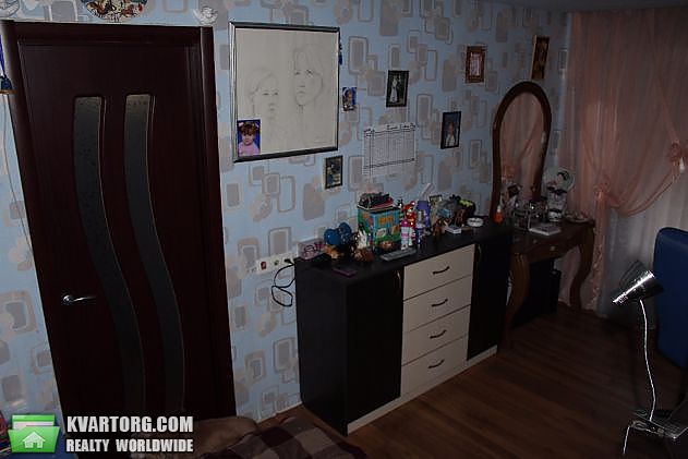Sell 2-room apartment. Днепропетровск, ж/м Тополь-2 — photo 2