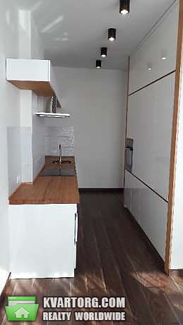 Sell 2-room apartment. Киев,  Щорса — photo 2