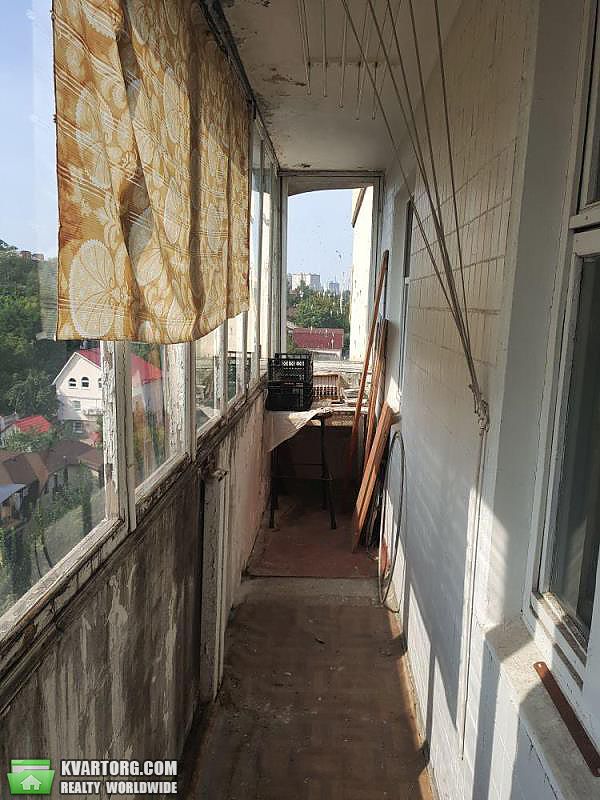 Sell 1-room apartment. Киев,  Захаровская — photo 8