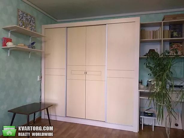 Rent out 2-room apartment. Киев, проспект Науки — photo 1
