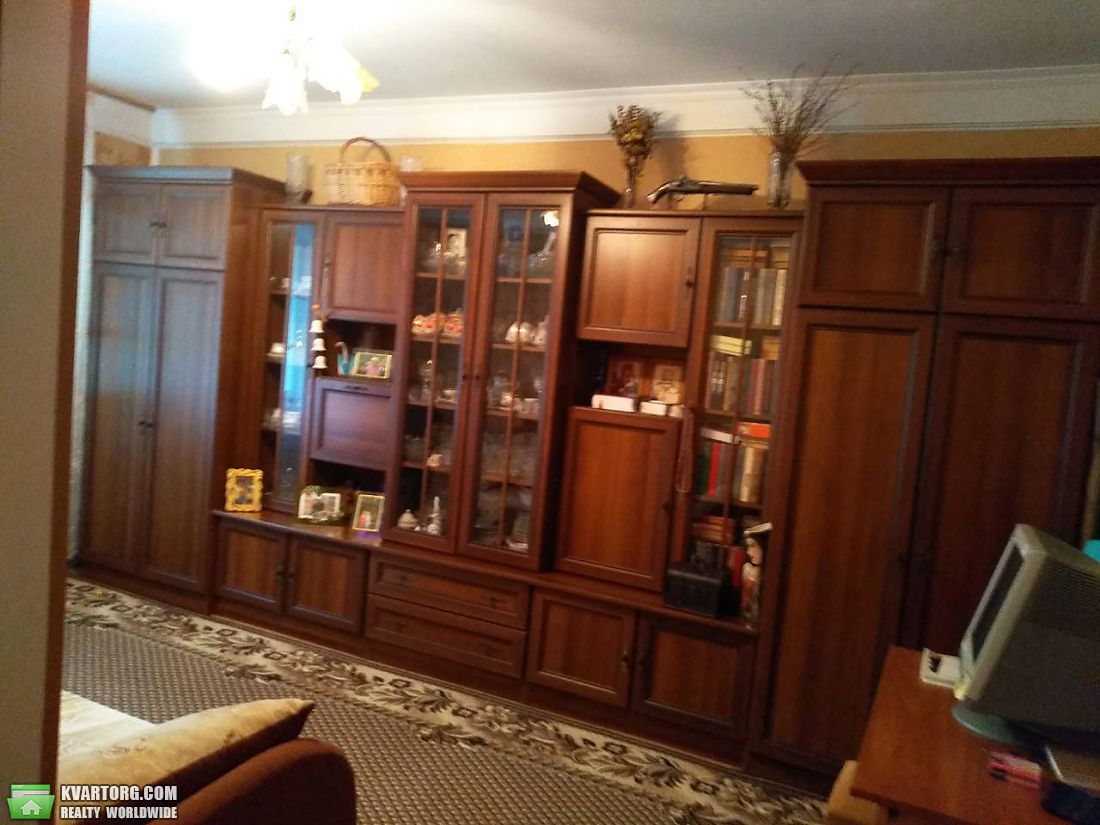 Rent out 1-room apartment. Киев, Лесной проспект — photo 8