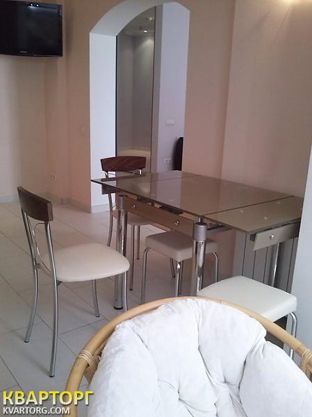 Rent out 1-room apartment. Киев,  Днепровская наб — photo 6