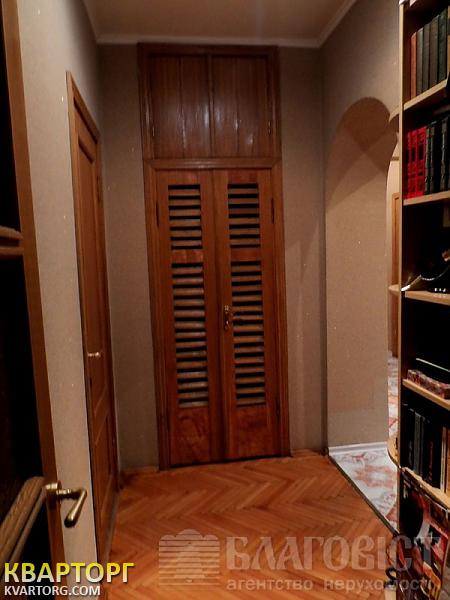 Sell 1-room apartment. Киев,  Жилянская — photo 4