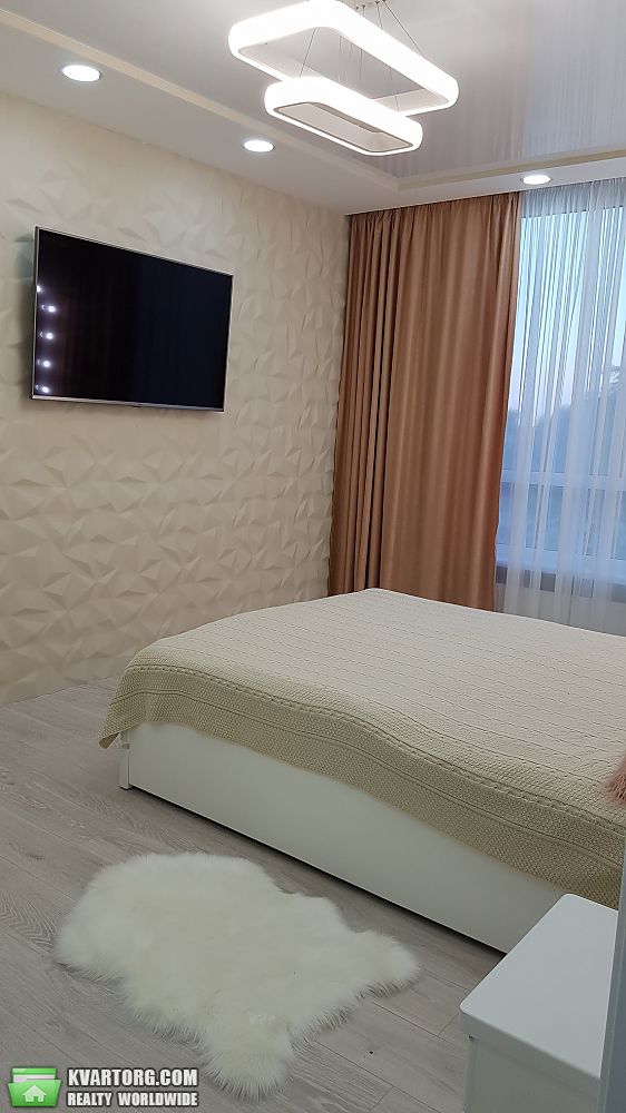 Rent out 2-room apartment. Киев, Максимовича Михайла — photo 2
