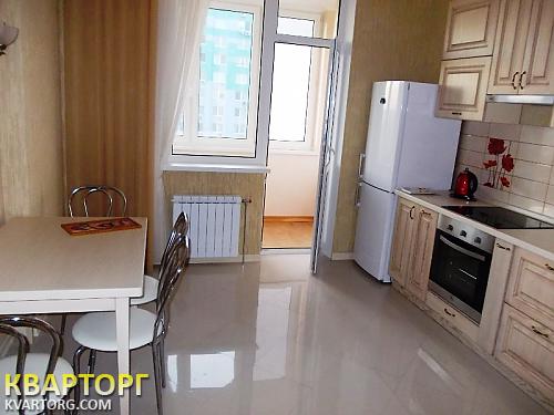 Rent out 2-room apartment. Киев,  Чавдар — photo 2