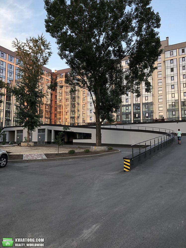Sell 2-room apartment. Днепропетровск, Славы бульвар — photo 1