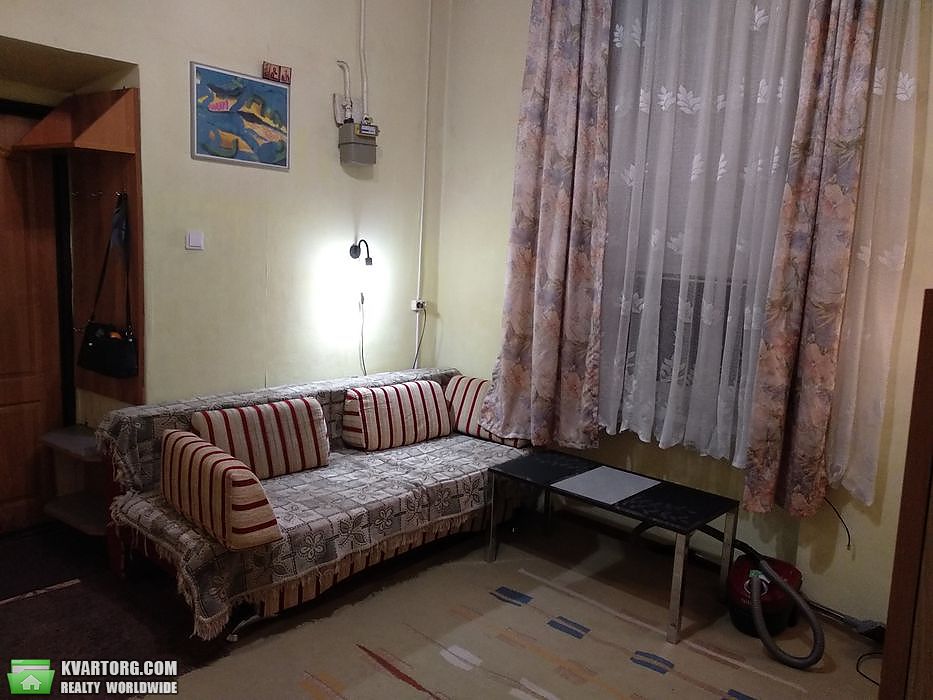 Rent out 1-room apartment. Львов, Дорошенка — photo 1