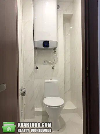 Rent out 3-room apartment. Киев, Данченка — photo 6