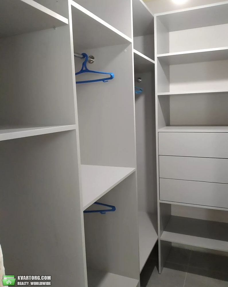 Rent out 1-room apartment. Киев,  Харьковское шоссе — photo 4