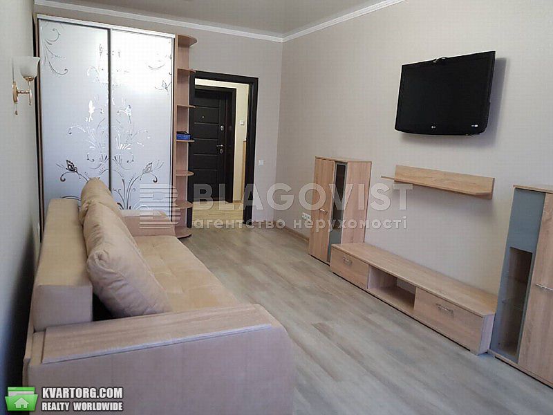 Rent out 1-room apartment. Киев,  Подвысоцкого — photo 1